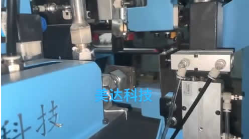 壓緊(jǐn)款中空(kōng)玻璃自動打膠機